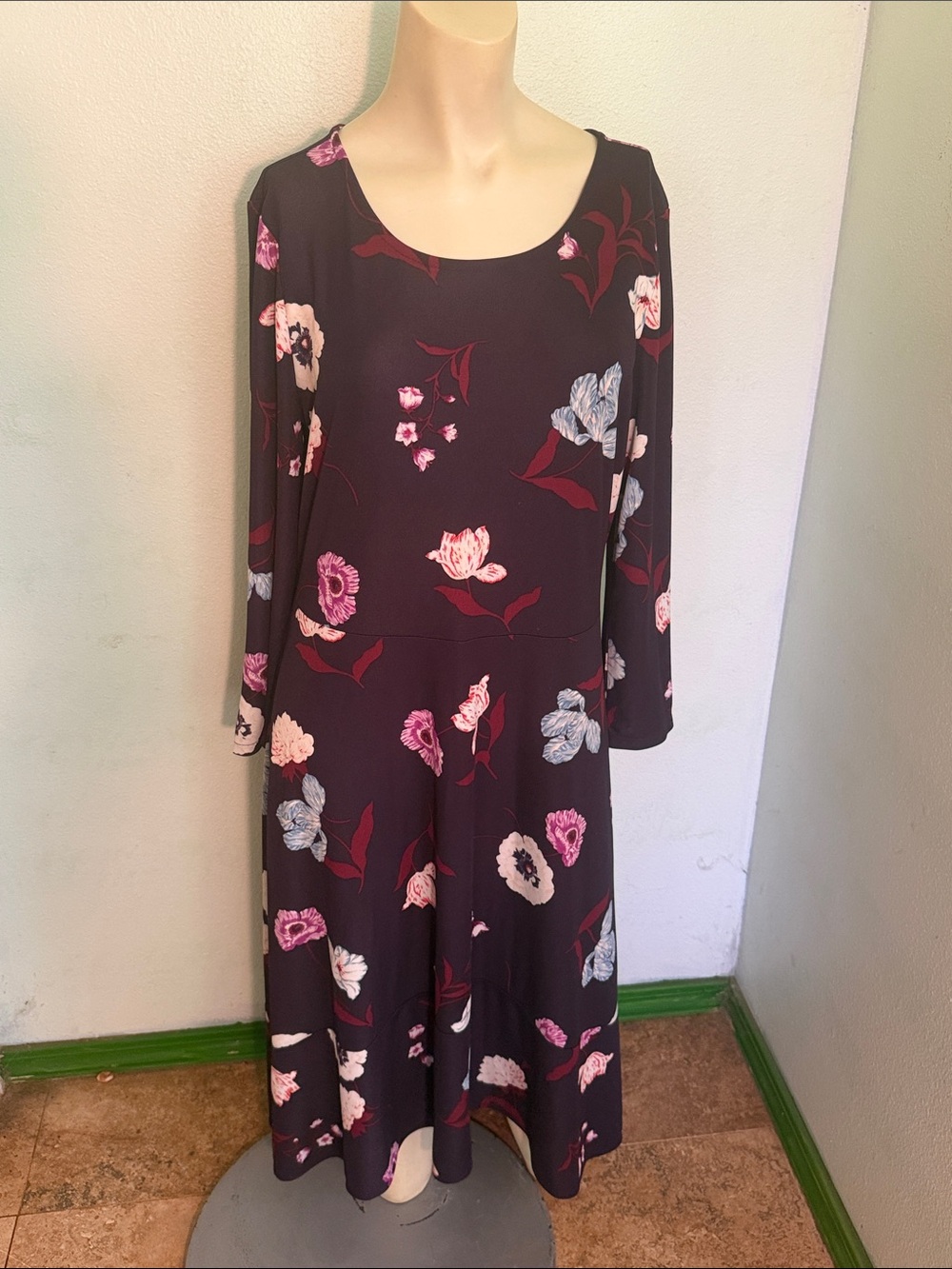 Ann Taylor Women's Floral Long Sleeve Scoop Neck Dress - Dark Plum